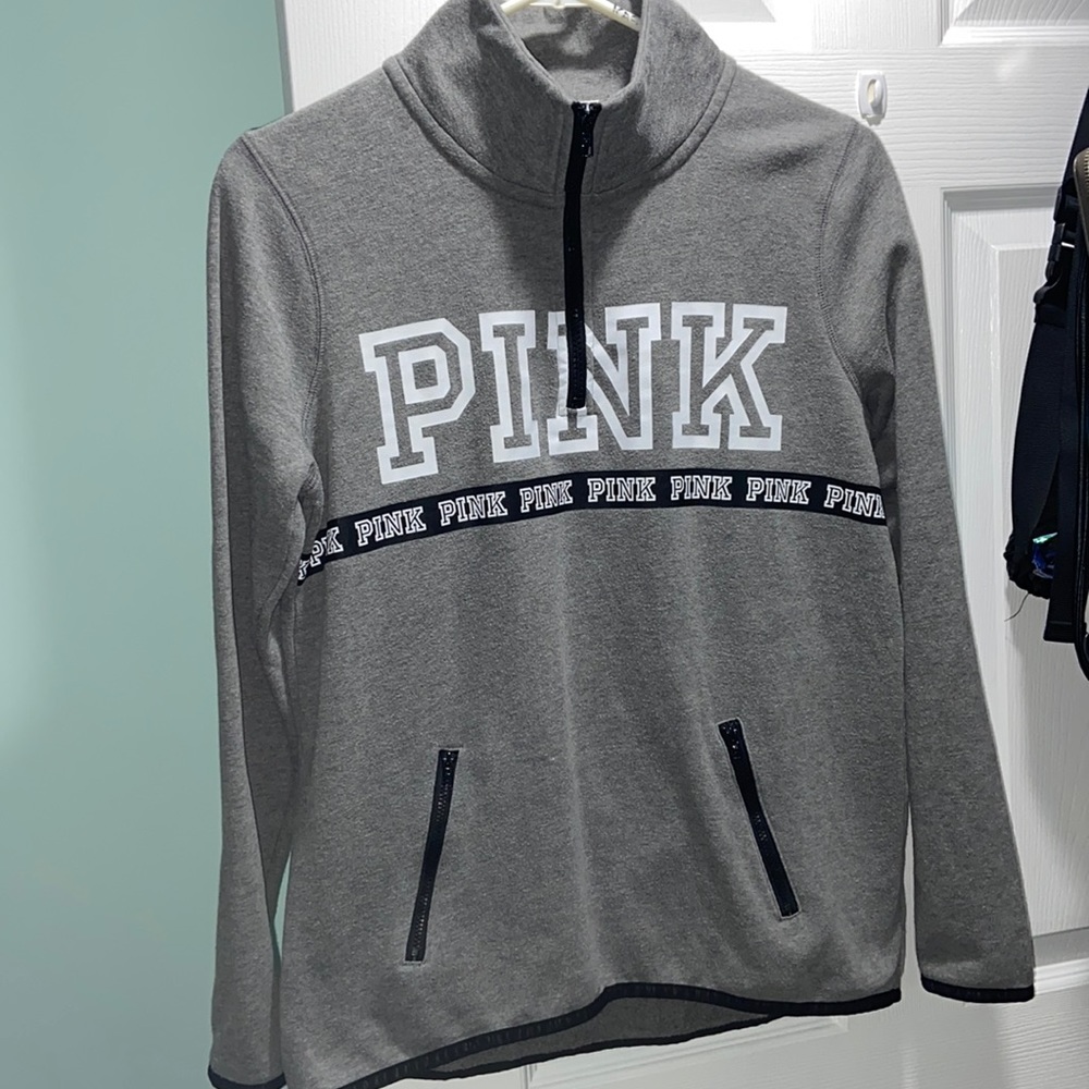 Pink VS Half-zip